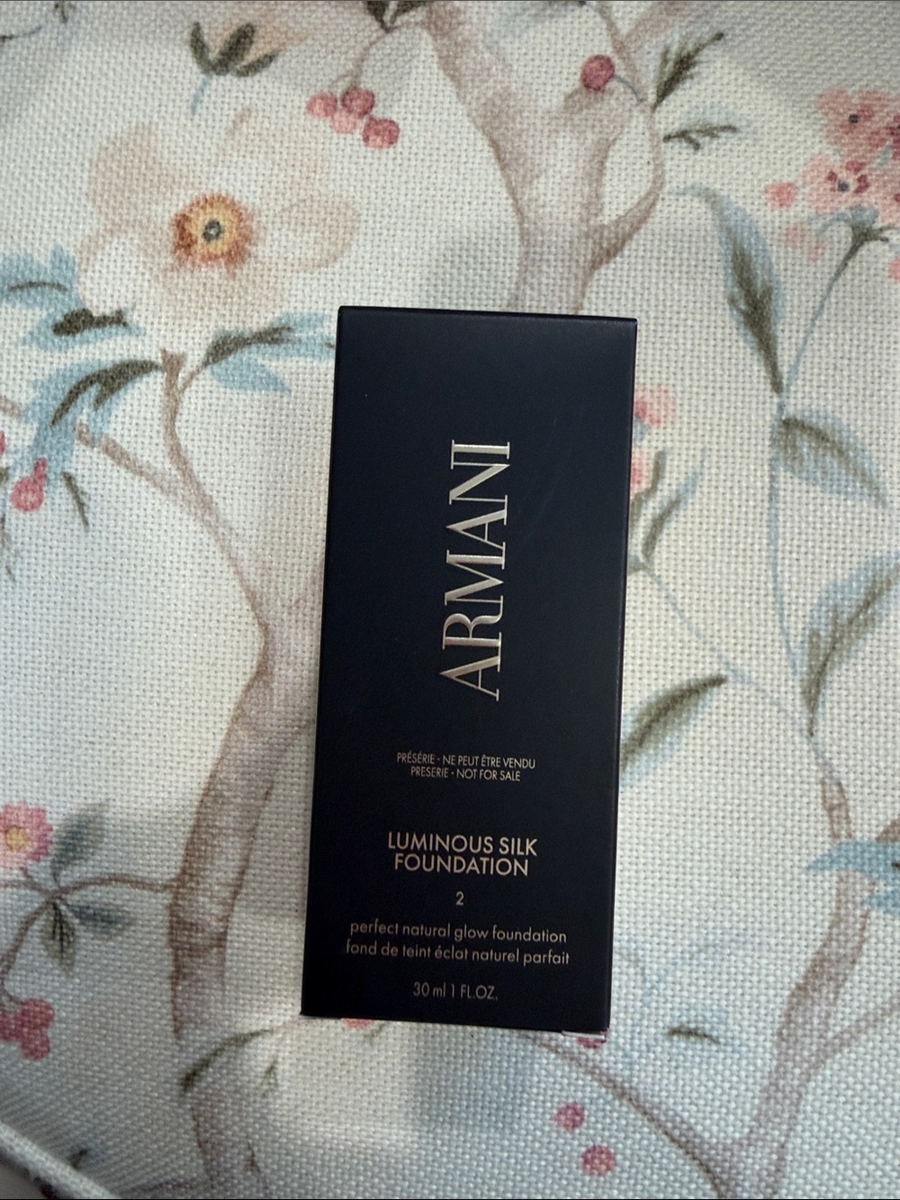 Giorgio Armani Luminous Silk Foundation - shade 2